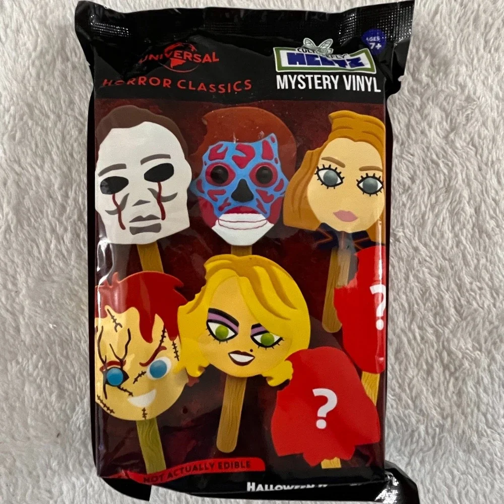 Universal Series 1 - (2) Horror Classics Meltz  & (1) Vault Horror Foam Bag Clip